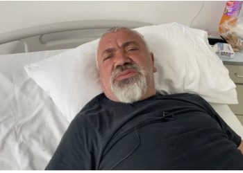 Si u dhunua drejtori në Delvinë? 54-vjeçari rrëfen ngjarjen nga spitali