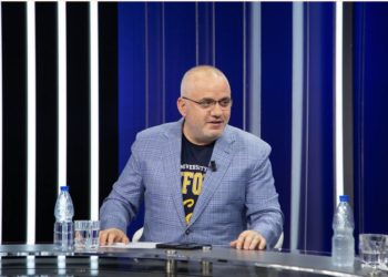 Çfarë fshihet pas arrestimit të policëve në Shkodër? Artan Hoxha jep detaje nga aksioni i bujshëm