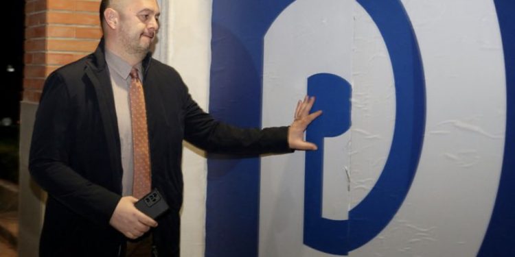 Mbledhja e Kryesisë/ Deputeti i PD propozon një Kuvend Pajtimi për bashkimin e opozitës: Të mbështesim figurat e reja