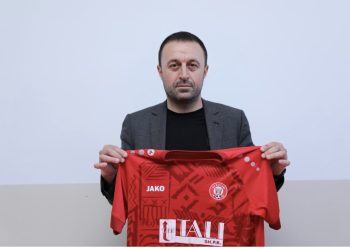 Klodian Duro merr zyrtarisht drejtimin e klubit kosovar