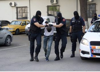 Arrestohet nipi i deputetit socialist