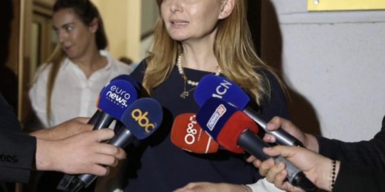 Jorida Tabaku jep dorëheqjen: Deri në fund shpresova që…