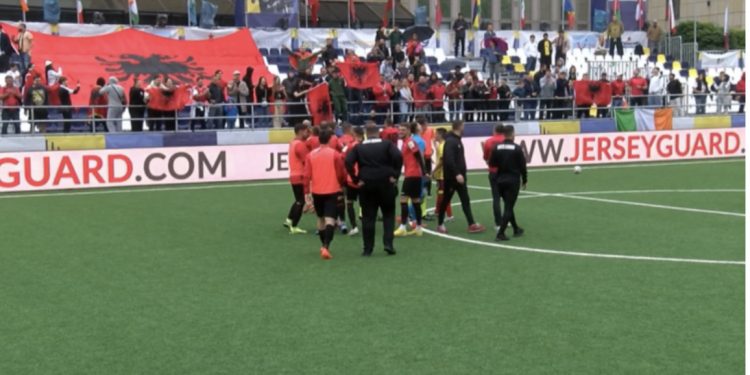 HISTORIKE/ Shqipëria e minifutbollit nuk ndalet, kalon grupet e Botërorit në Essen të Gjermanisë