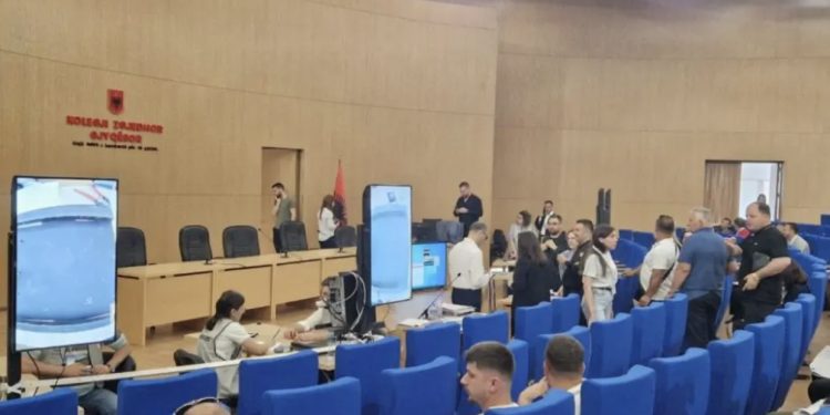 Mbyllet rinumërimi për Kuçovën! Bashkia i mbetet PS-së