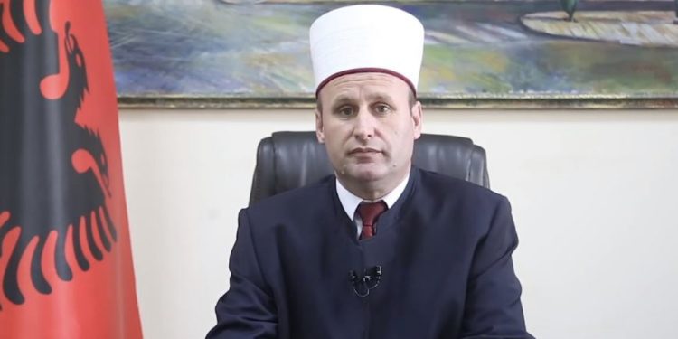 VIDEO/ Nesër Kurban Bajrami, Bujar Spahiu uron besimtarët myslimanë: Festë që përjetohet në çdo zemër e në çdo vatër