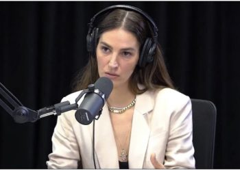 ‘I nxjerr unë lopët në livadh, vetëm mos më martoni’, Emina Çunmulaj rrëfen jetën në Tuz dhe fillimet në karrierën si modele