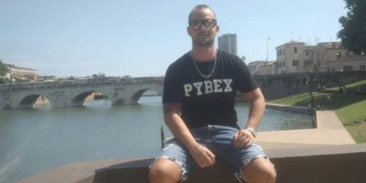 I ngacmoi të dashurën, shqiptari vret me grushte 34-vjeçarin italian