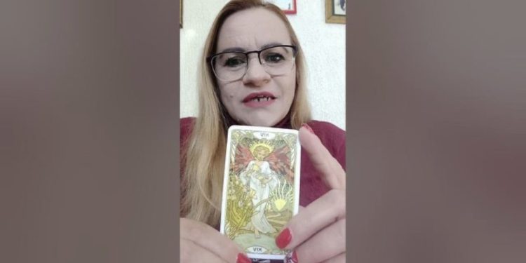 “Vinë gra të martuara, çuna…”/ Astrologia tregon magjitë për të rënë në dashuri, i lexon fatin priftit: Ke një lidhje dashurore të dështuar