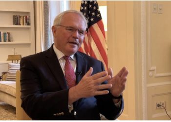 Ambasadori amerikan në Beograd: Kemi probleme me kryeministrin Kurti