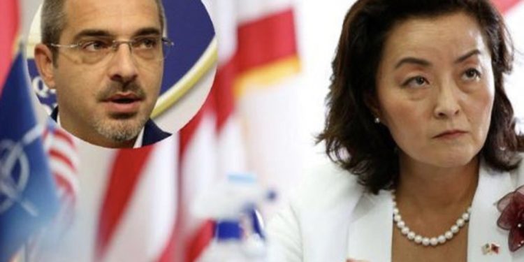 “Miqtë e fuqishëm, do të keni pasoja”! Për kë e ka Yuri Kim mesazhin e koduar?