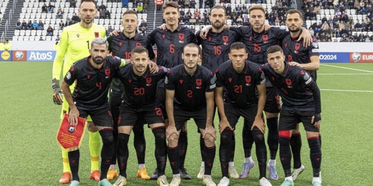 NOTAT/ Bajrami dhe Muçi më të mirët, dy kapitenët Hysaj e Berisha “ngelin në klase”