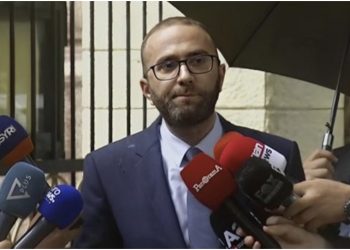 Bardhi i shpall “luftë” grupit të Bashës: Nuk firmos asnjë vendim që bie ndesh me Statutin e PD