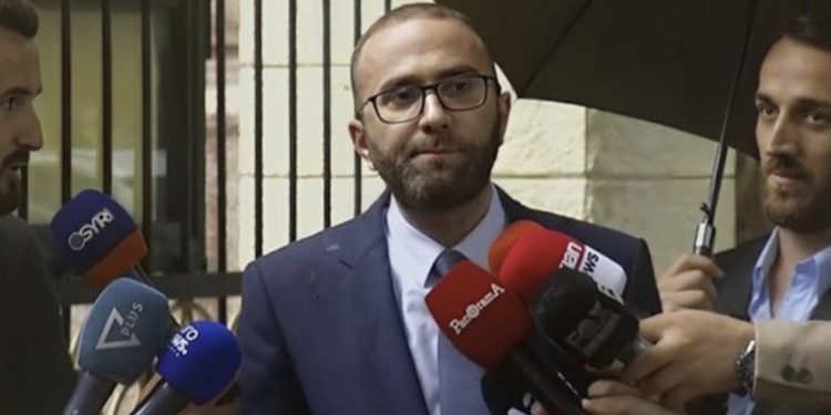 Bardhi i shpall “luftë” grupit të Bashës: Nuk firmos asnjë vendim që bie ndesh me Statutin e PD