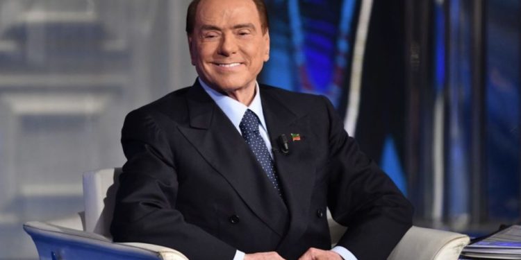 Vdekja e Silvio Berlusconit, Italia shpall të mërkurën zi kombëtare