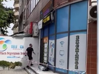 Grabitja e pikës valutore në Tiranë/ Dyshohet për “puç” të brendshëm, nis verifikimi për punonjësit