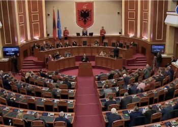 Seanca plenare, çështja e Kosovës pritet të shkaktojë “përplasje” mazhorancë-opozitë