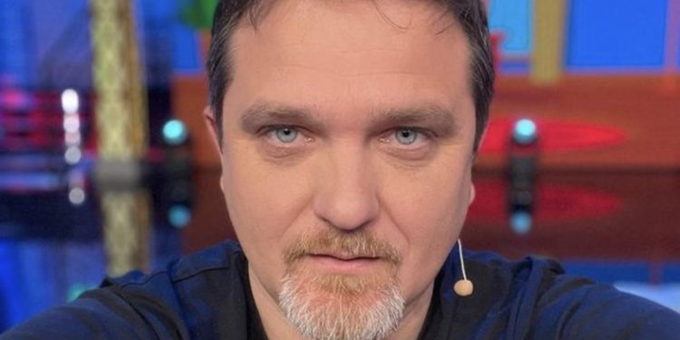 Mbyllet Klanifornia/ Julian Deda jep mesazhin e trishtë: Sot ishte hera e parë në 20 vite karrierë që kisha frikë…