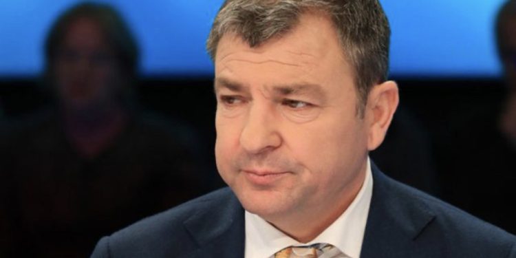 Arrestimi i Vangjush Dakos/ Verifikim pasurie, shpërdorim detyre, gazetarja zbulon detaje të reja