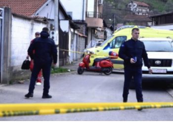 VIDEO/ 4 plumba në gjoks! Ky është i riu që u vra sapo zbriti nga makina