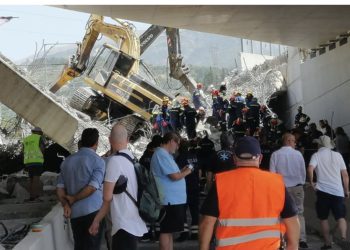 Shembet ura në Patra të Greqisë, të paktën 1 i vdekur dhe 12 të plagosur