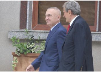 LAJMI I FUNDIT/ Ilir Meta shkon në zyrën e Berishës!