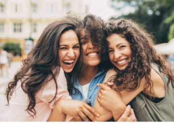 Dy shenjat e Horoskopit që të gjithë dëshirojnë t’i kenë miq