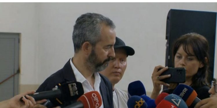 Celibashi thirrje votuesve: Mos u joshni nga premtimet dhe fjalët e politikanëve!