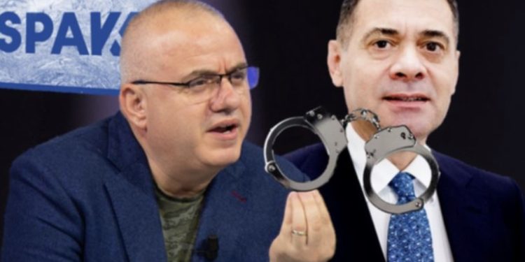 “Po të futën brenda nuk flet dot”, Hoxha: Ahmetaj mund të përballet me drejtësinë nga atje ku është