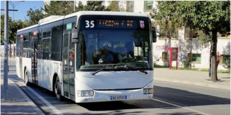 Kreu i Shoqatës së Transportit: Bileta e urbanit mund të shkojë 70 lekë