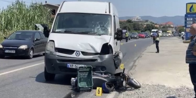 Aksident në aksin Lezhë-Shkodër, përplaset për vdekje shoferi i motorit