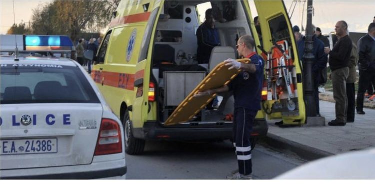 Si ndodhi tragjedia shqiptare me 5 të vdekur! Kamioni përplaset kokë më kokë me makinën!