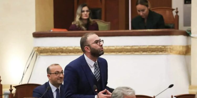 Raporti i PD/ Bardhi: Në çfarë vrime është futur Ahmetaj? Nikolla: Unë s’e di