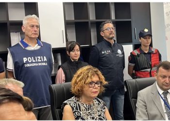 60 policë dhe 22 makina në aksion! Manovra, si u zhdukën pa gjurmë 4.7 mln Euro?