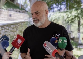 A e hodhi Gjiknurin në “gojën” e SPAK-ut? Rama thyen heshtjen: Kjo është e vërteta