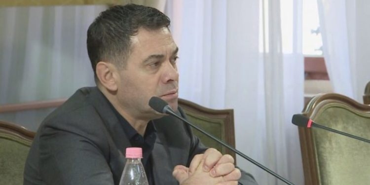 Nikolla thërret Këshillin e Mandateve për Ahmetajn, që nesër