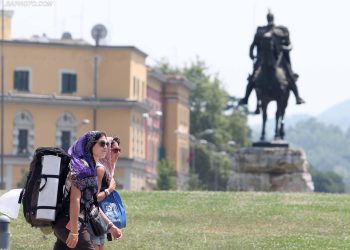 Po vjen anticikloni afrikan! Si do të jetë moti në fundjavë?