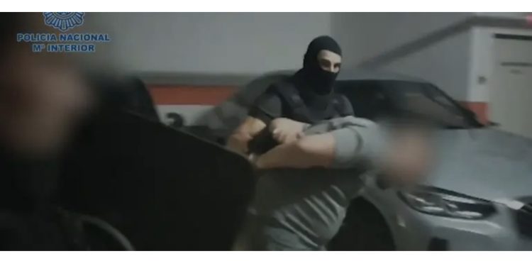 Arrestohet i super-kërkuari me tre mbiemra nga drejtësia spanjolle në Vlorë