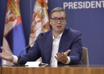 Vuçiç: Është në interesin tonë të lidhemi me Prishtinën, Tiranën dhe Durrësin