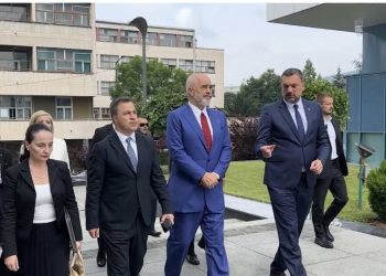 Dita e dytë e turit në Ballkan! Rama arrin në Bosnje