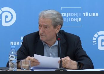 Berisha: 11 kriminelë u arratisën, fijet e këtij operacioni të çojnë te Rama dhe Balla