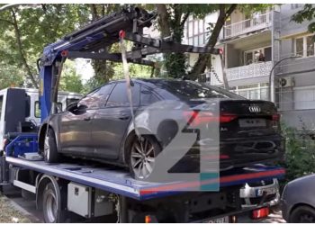 VIDEO/ I vihet zjarri makinës së zv/ kryeministrit shqiptar në Shkup