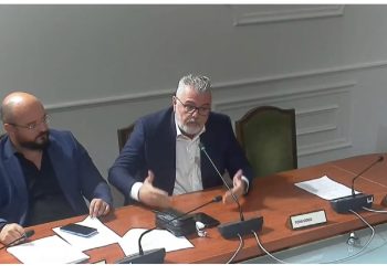 VIDEO/ PS i hap derën e burgut Ahmetajt: Ne nuk bëjmë shaka me ligjin…