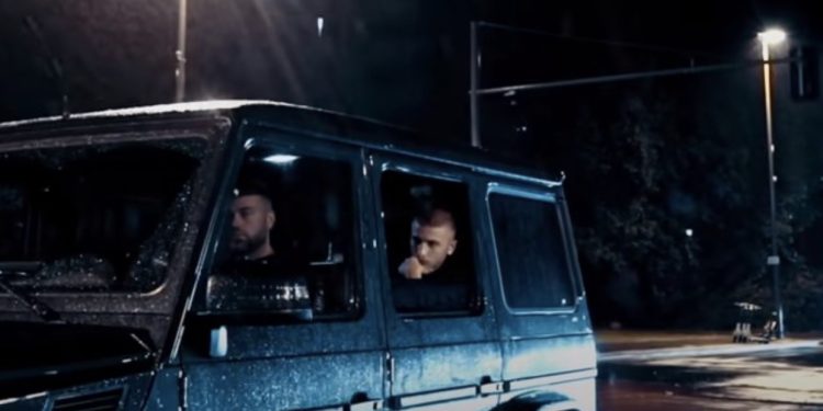 Arrestohet këngëtari i njohur