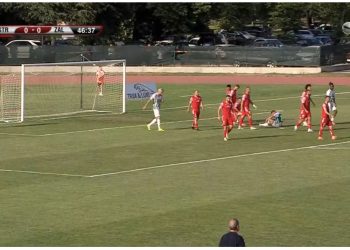 VIDEO/ Struga dominuese në 45 minutat e para, Ibraimi, Krivanjeva dhe Bojku afrohen me golin