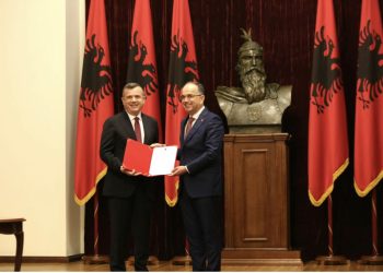 “Betohem”! Taulant Balla zyrtarisht ministër i Brendshëm