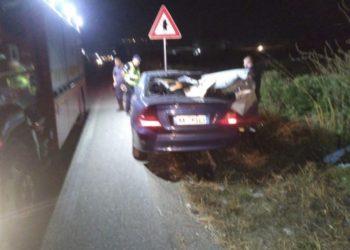 Makina ndahet përgjysmë në Fushë-Krujë, niset drejt “Traumës” i riu