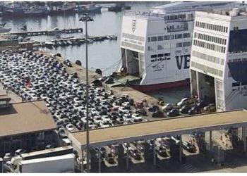 Vera kthen emigrantët në atdhe, mbi 2300 qytetarë hynë sot në Portin e Durrësit