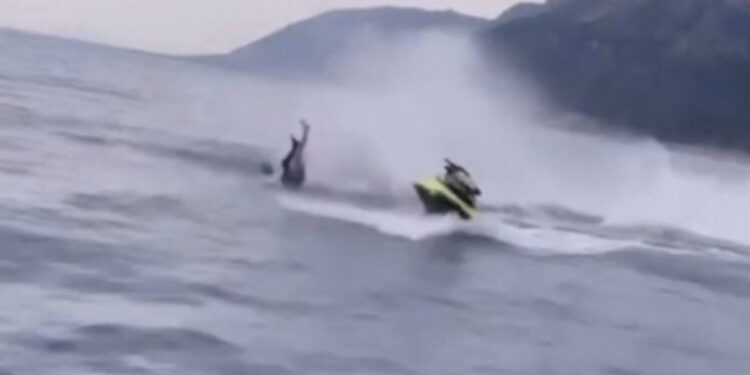 VIDEO/ Aksidentohet Luizi, “fluturon” në ajër nga motori i ujit