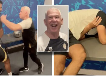 VIDEO/ Masazhieri i Chelsea e rrëzon Brojën me një goditje