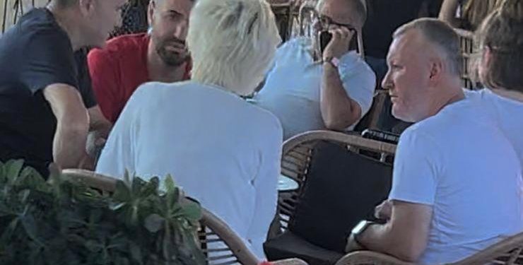 Skandali në RTSH/ Sekseri i Alfred Pezës, Izmir Hajdari kapet mat në kafe. Vladimir Grori pagoi 10 mijë euro për t’u bërë shef, Erion Xhabafti 5 mijë euro